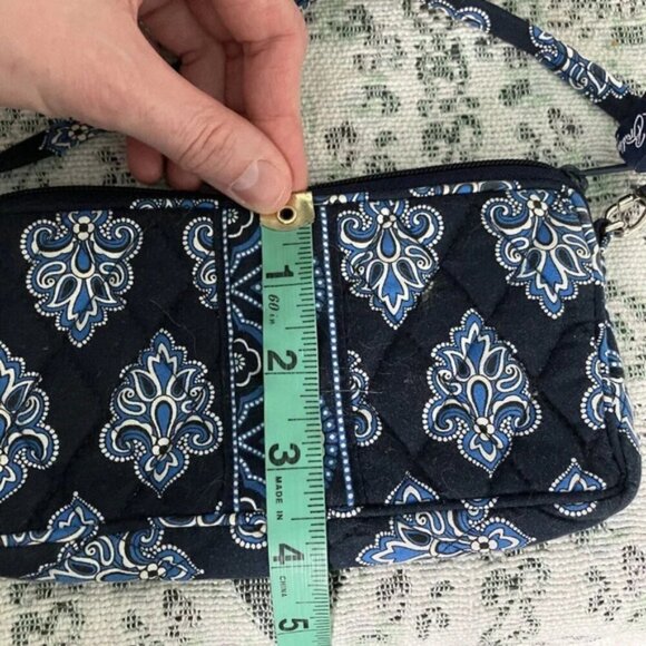 Vera Bradley Calypso Blue Quilted Wallet Pouch Wristlet - Picture 6 of 7